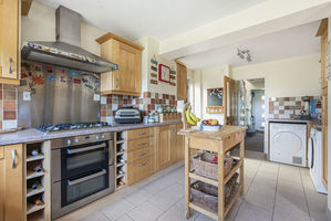 Kitchen- click for photo gallery